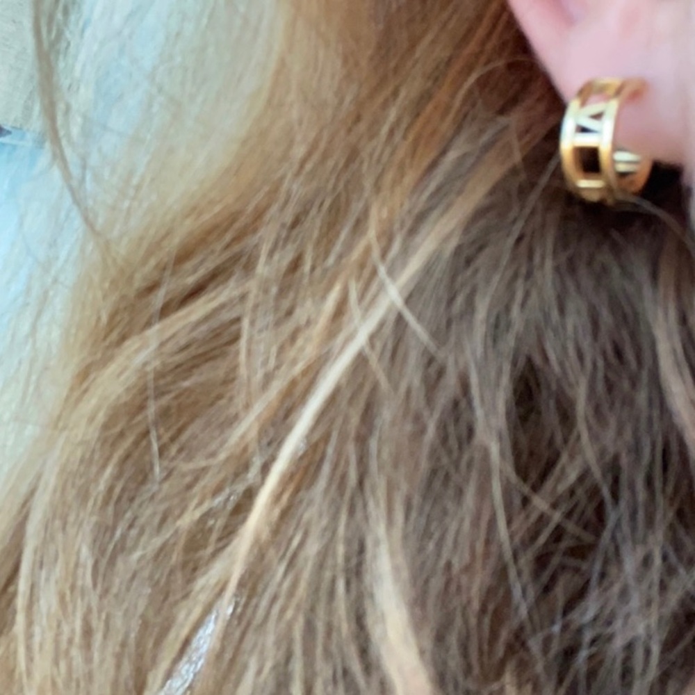 Tiffany atlas earring (singular)